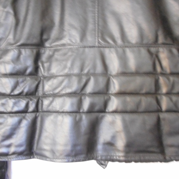 Vintage Size 38 Black Leather Cafe Racer Motorcycle Jacket USA Made - Picture 6 of 8